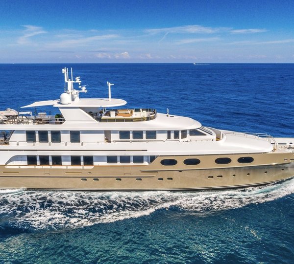 Yacht LOON, Christensen | CHARTERWORLD Luxury Superyacht Charters